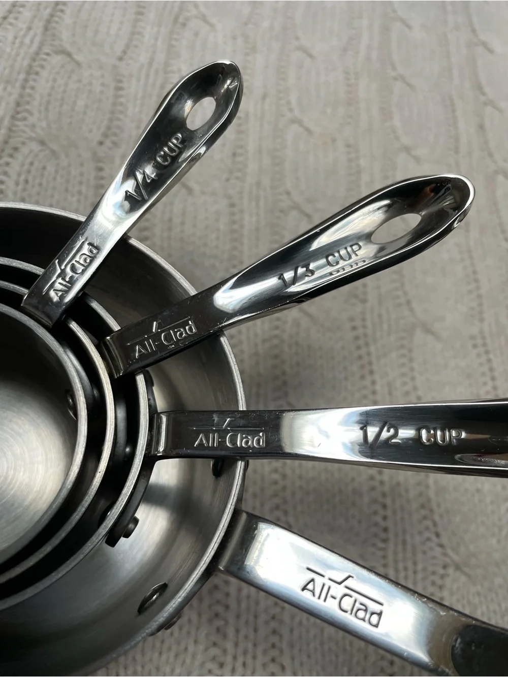 All Clad Stainless Steel Measuring Cups  Standard Set 4 Pcs Very good condition
